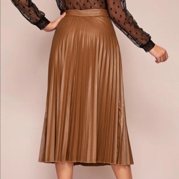 Camel Vegan leather Accordion Pleated Midi Skirt - Picture 6 of 6